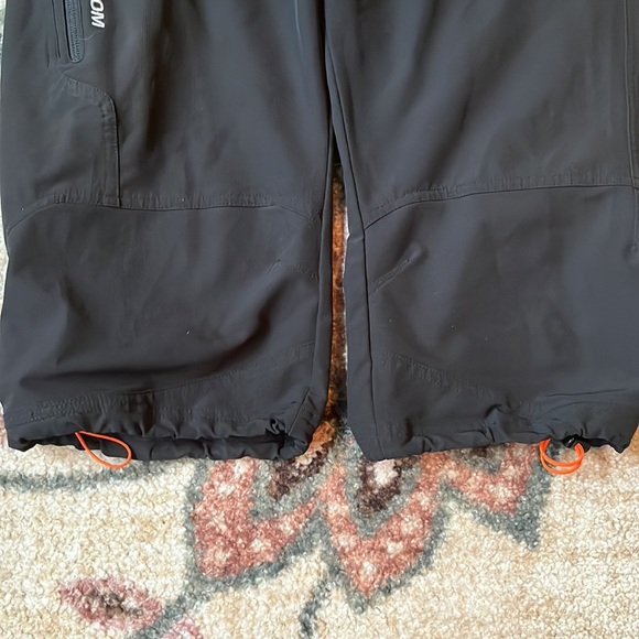 Men’s large black sporty/casual capris - Picture 4 of 5
